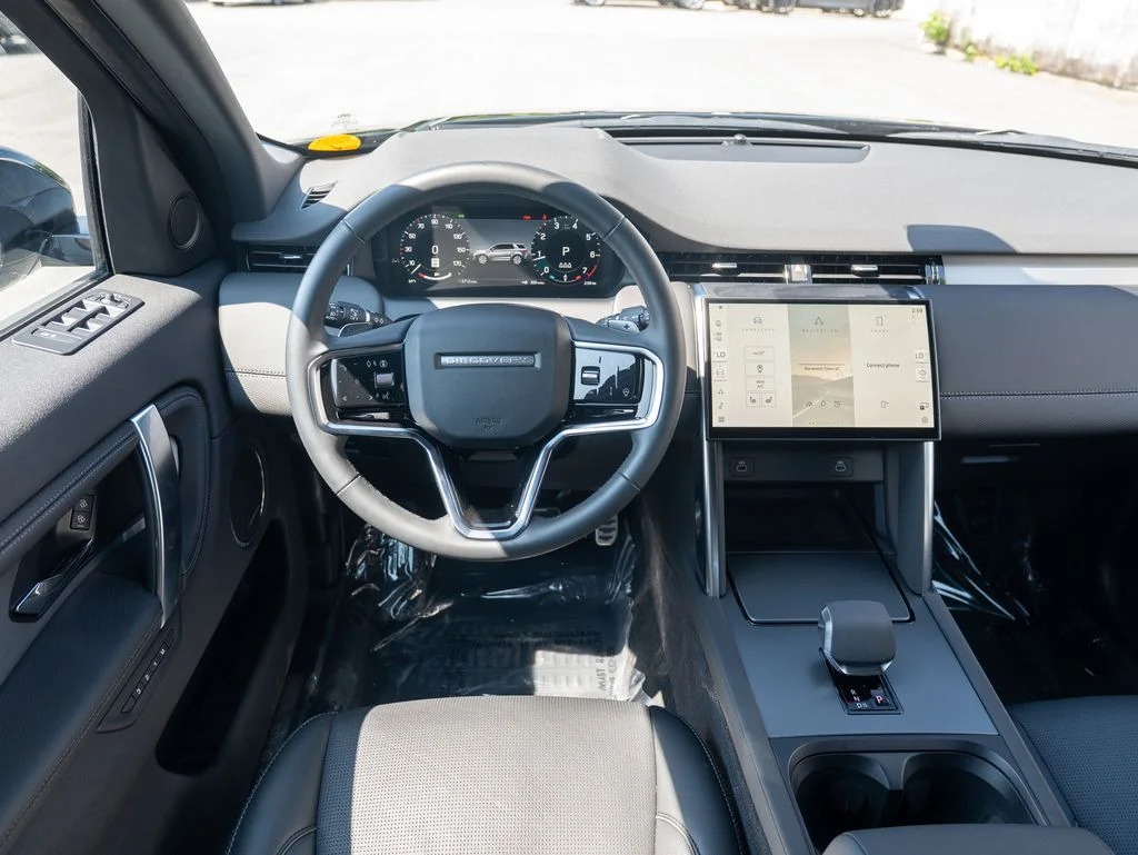 Certified Used 2025 Black Land Rover SE image 13