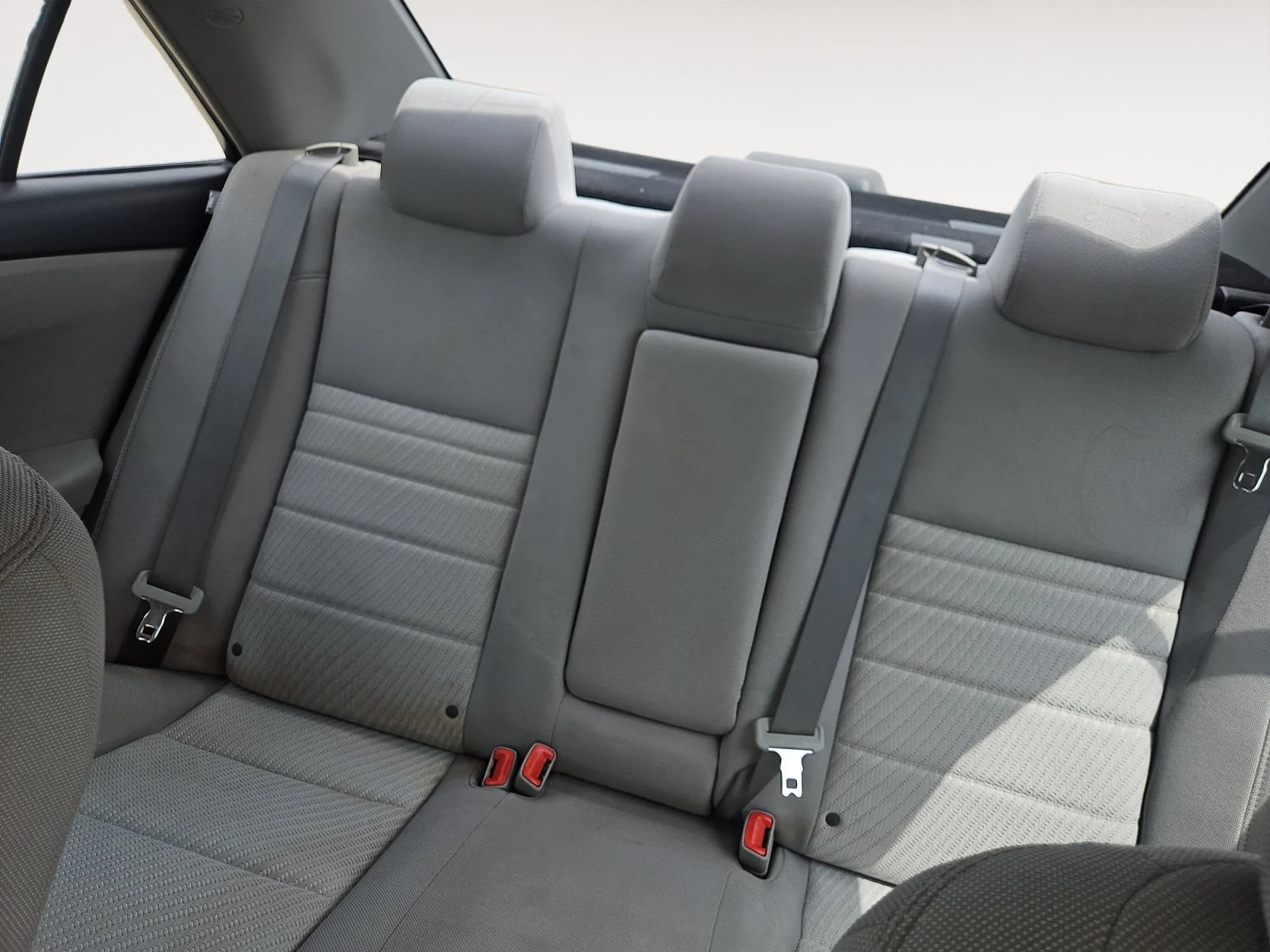 Used 2017 Celestial Silver Metallic Toyota LE image 21