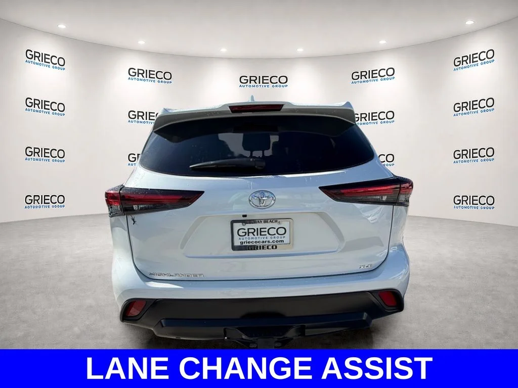 Used 2024 Beige Toyota XLE image 6
