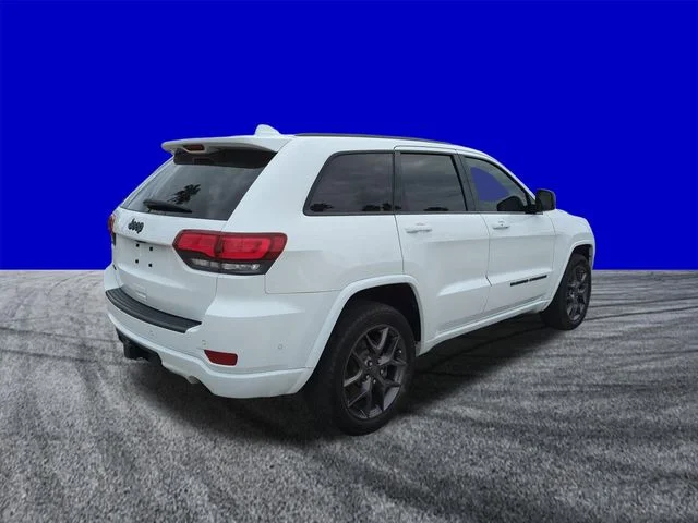 Certified Used 2021 Bright White Clearcoat Jeep Limited image 4