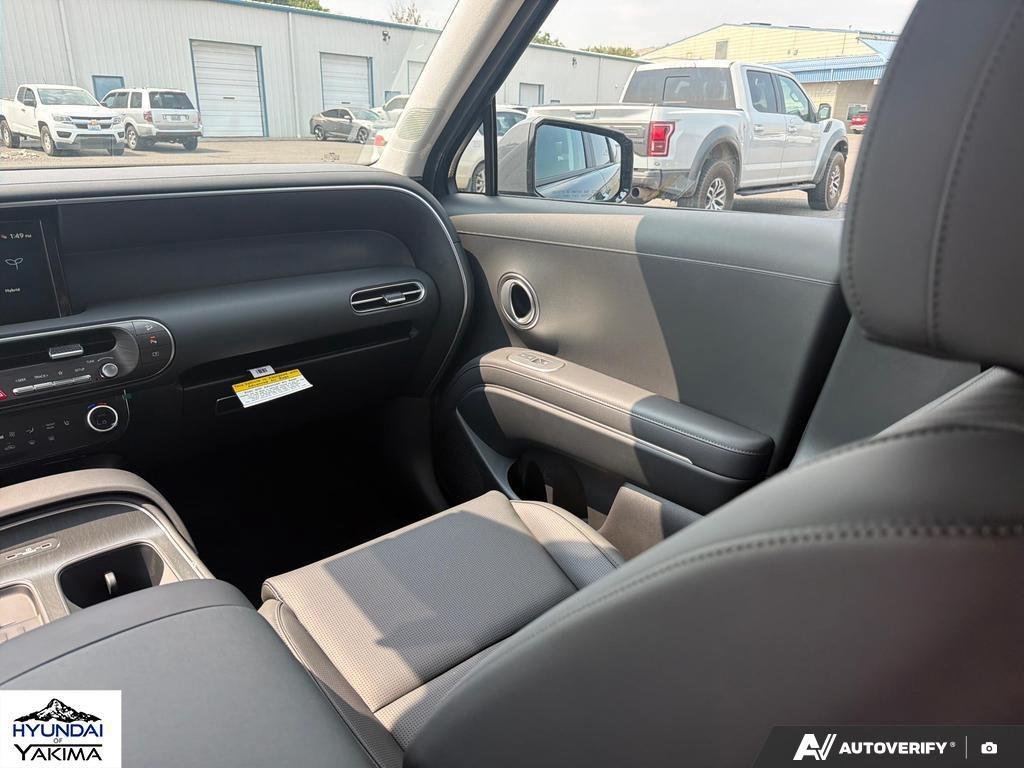 New 2026 Ecotronic Gray Pearl Hyundai SEL 7P image 25