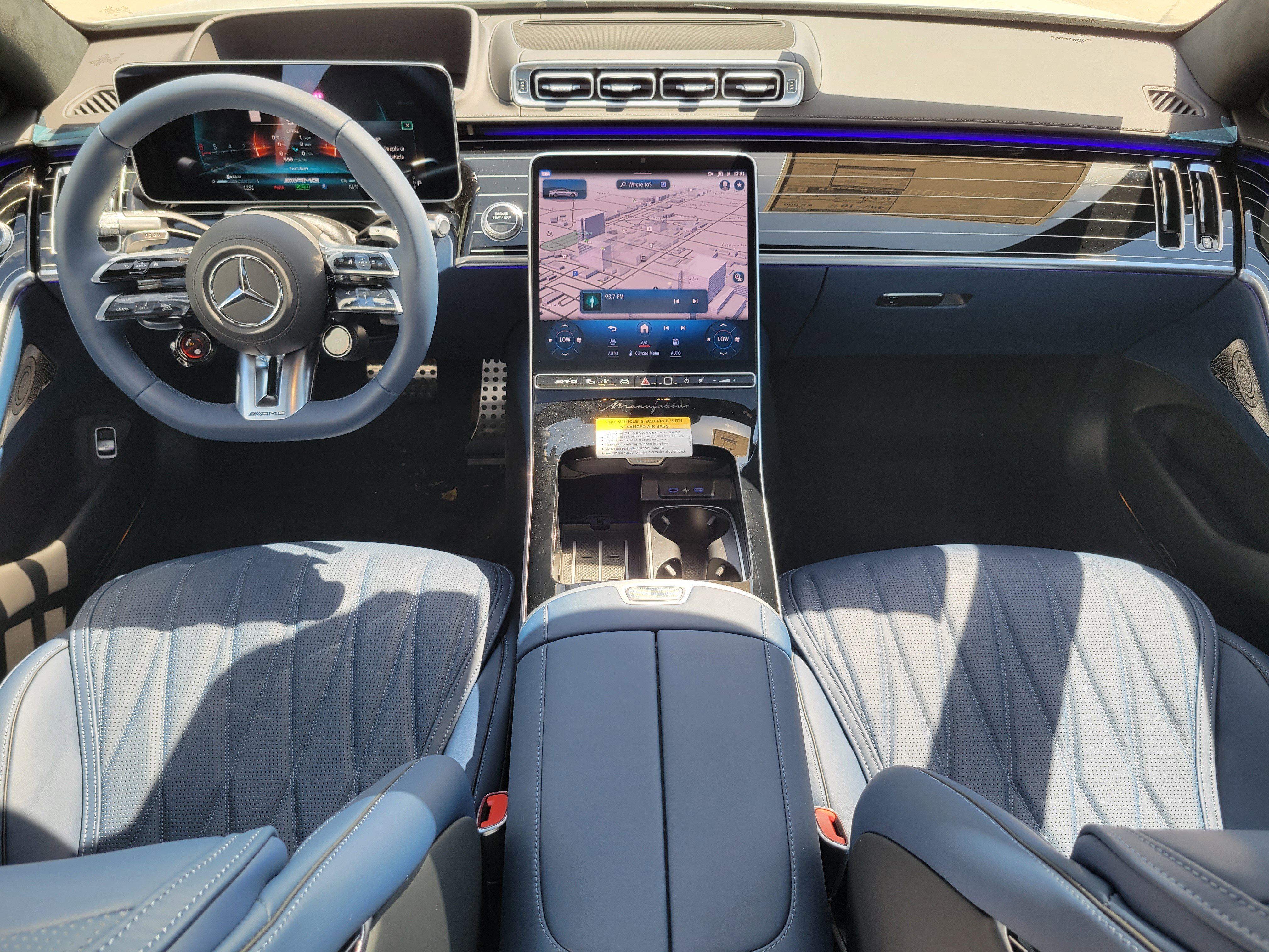 New 2026 MANUFAKTUR Moonlight White Metallic Mercedes-Benz AMG® S 63 E 4MATIC® Sedan image 45