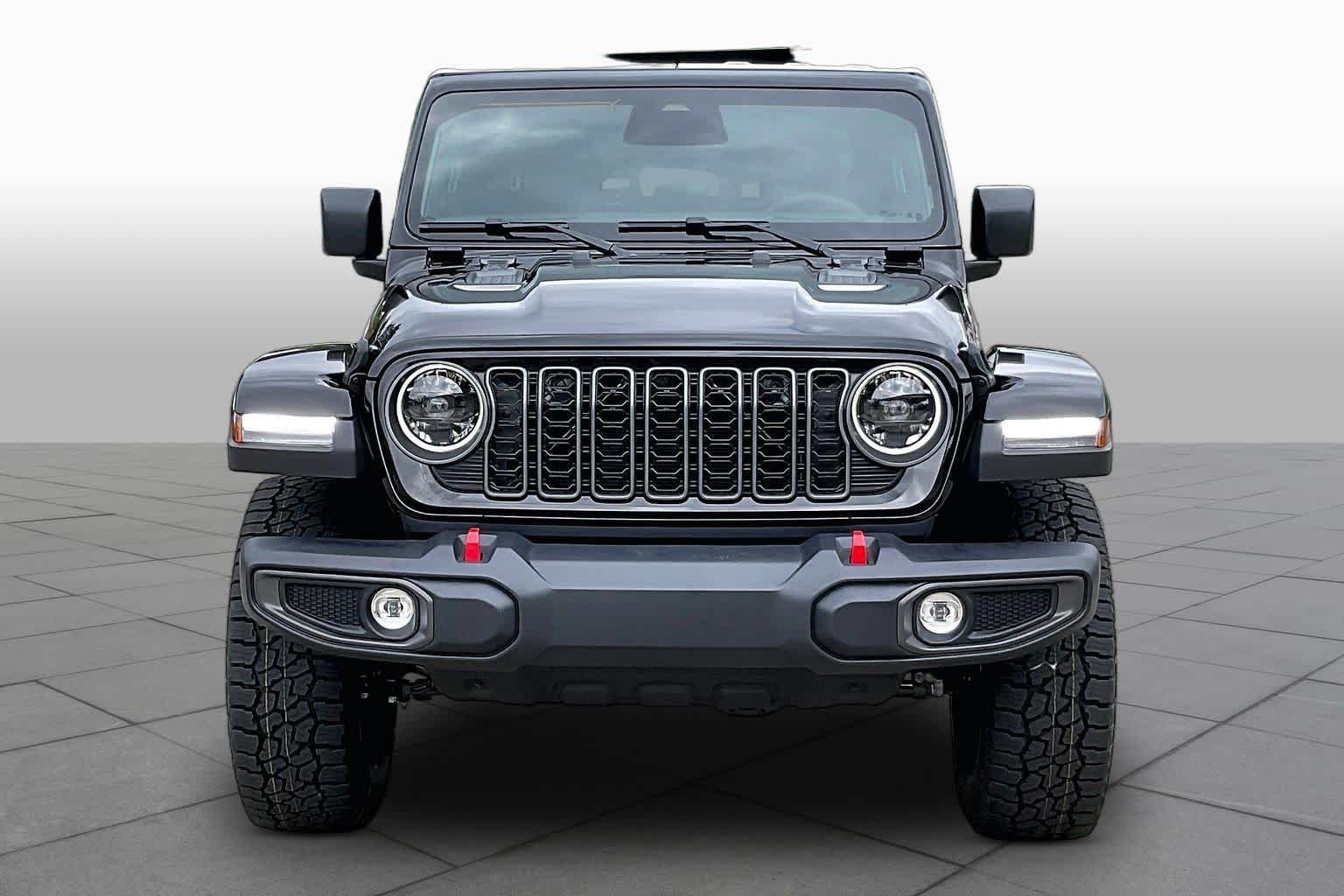New 2026 Black Clear-Coat Exterior Paint Jeep Rubicon image 3