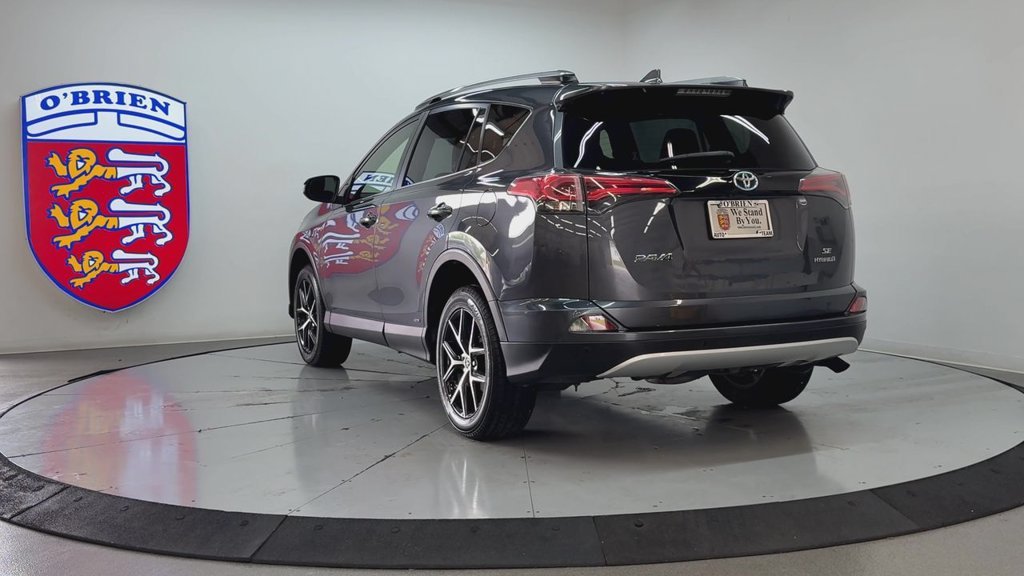 Used 2018 Magnetic Gray Metallic Toyota SE image 6