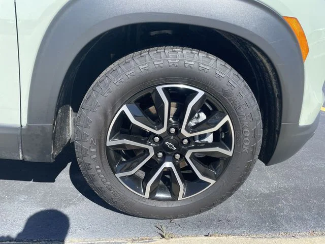 2025 Chevrolet Trailblazer Activ - Photo 42