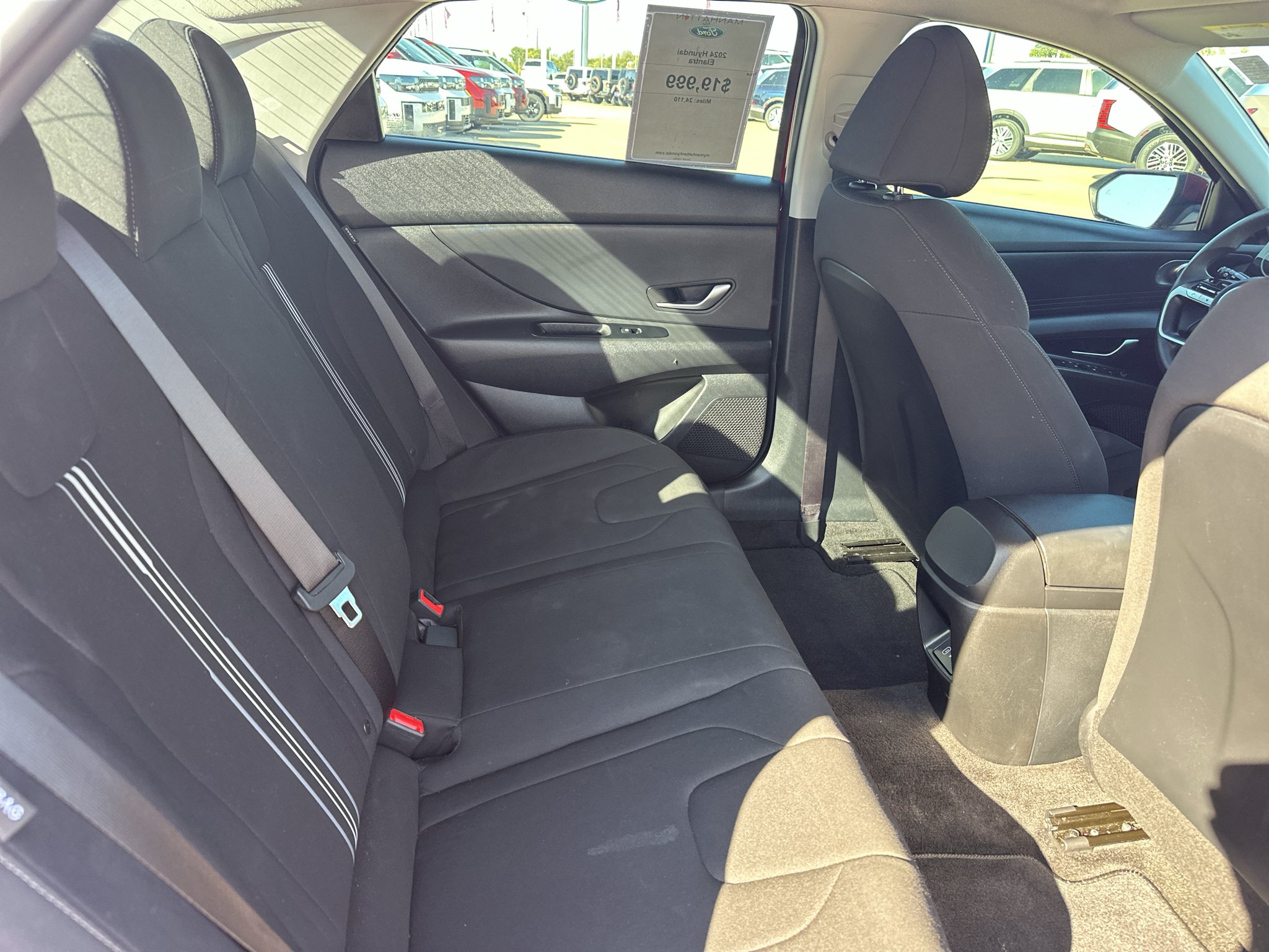 Used 2024 Ultimate Red Hyundai SEL image 6