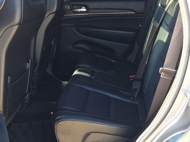 Used 2019 Silver Jeep Overland image 15