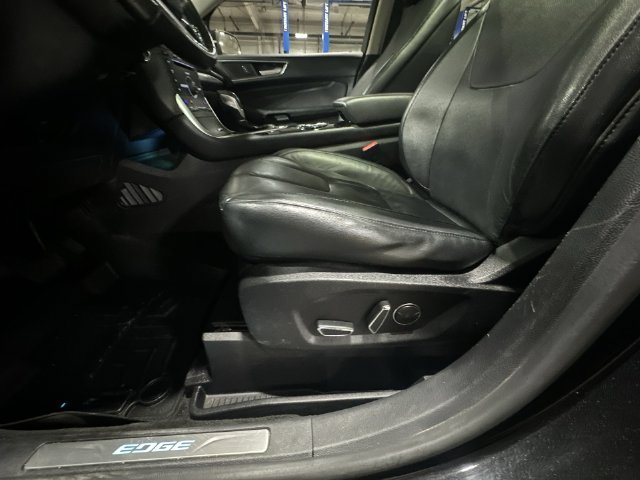 Used 2015 Tuxedo Black Metallic Ford Titanium image 18