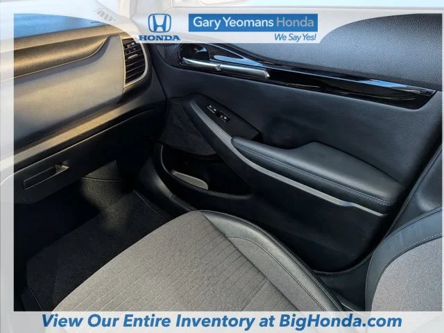 Certified Used 2022 White Kia Nightfall image 17
