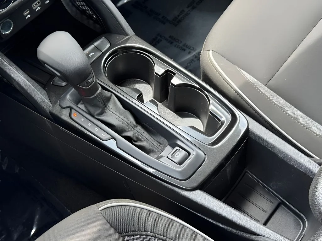 Used 2022 Black Chevrolet LS image 19