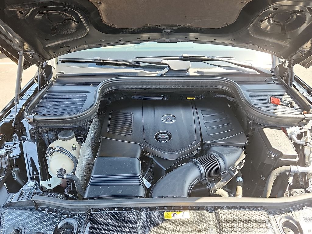 Used 2024 Black Mercedes-Benz GLE 350 image 28