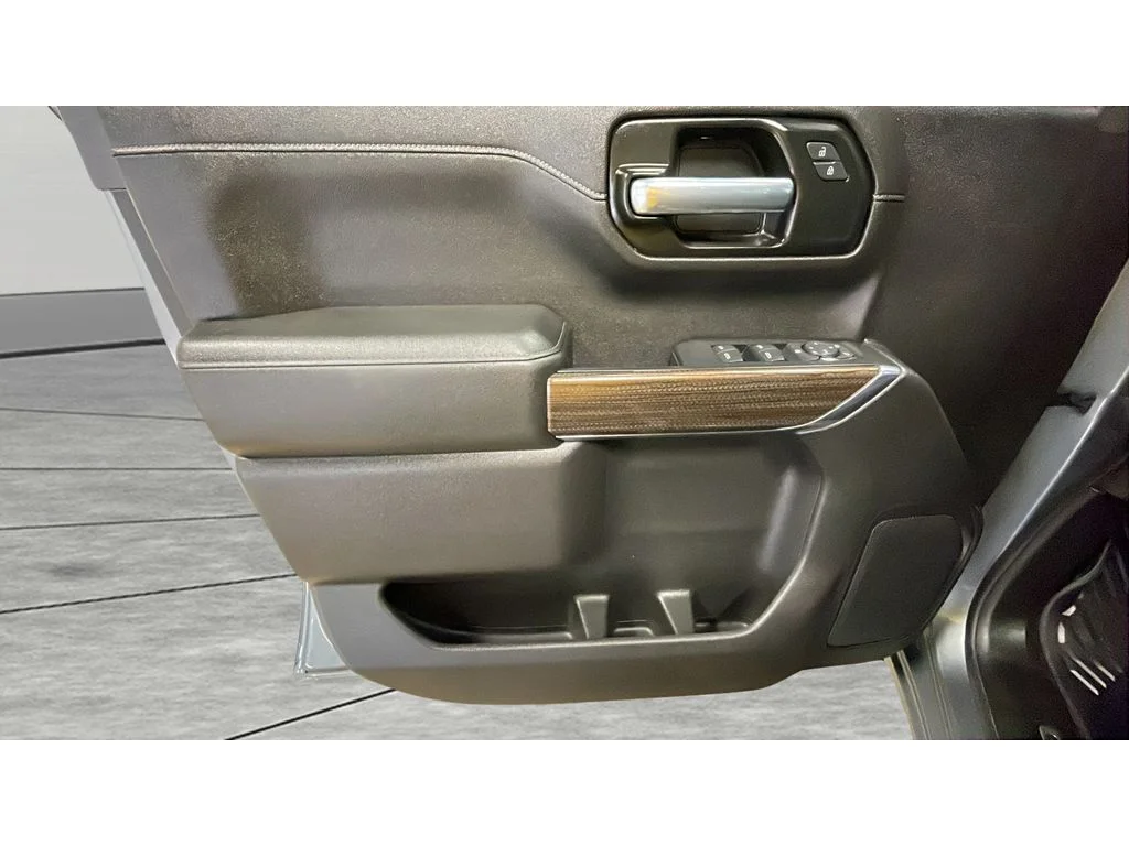 Used 2021 Satin Steel Metallic Chevrolet LT Trail Boss image 10