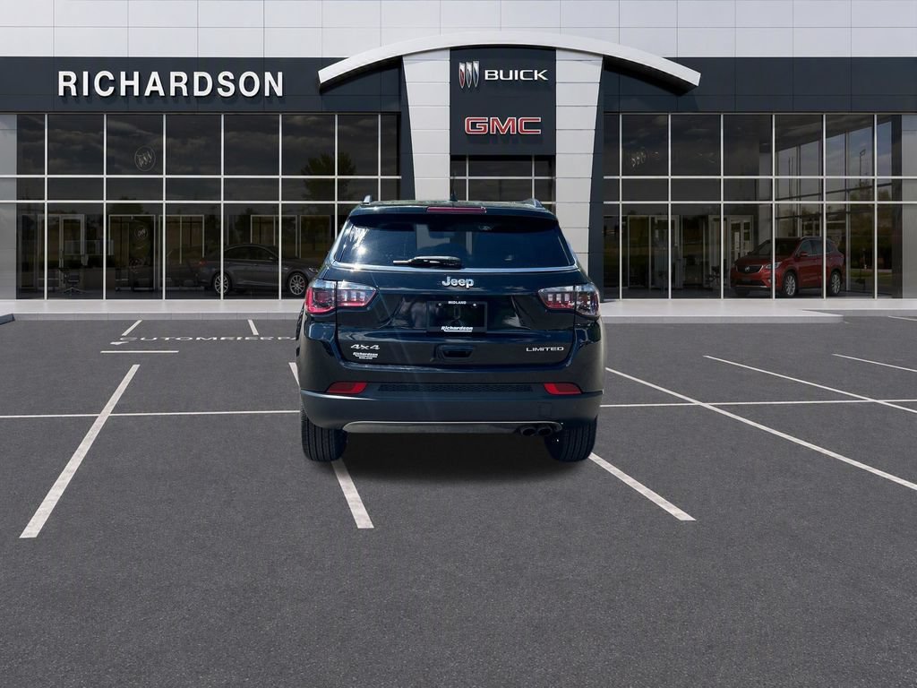 Used 2022 Black Jeep Limited 4x4 image 4