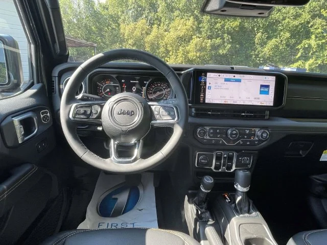 New 2027 Gray Jeep Sahara image 15