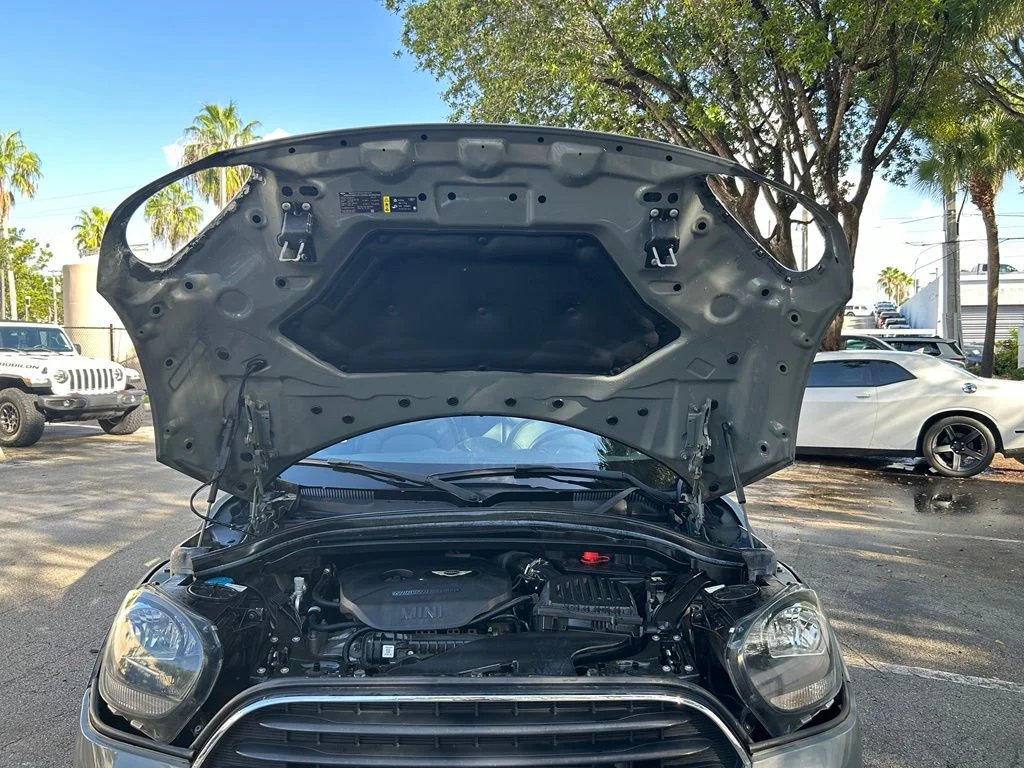 Used 2019 Gray MINI  image 25