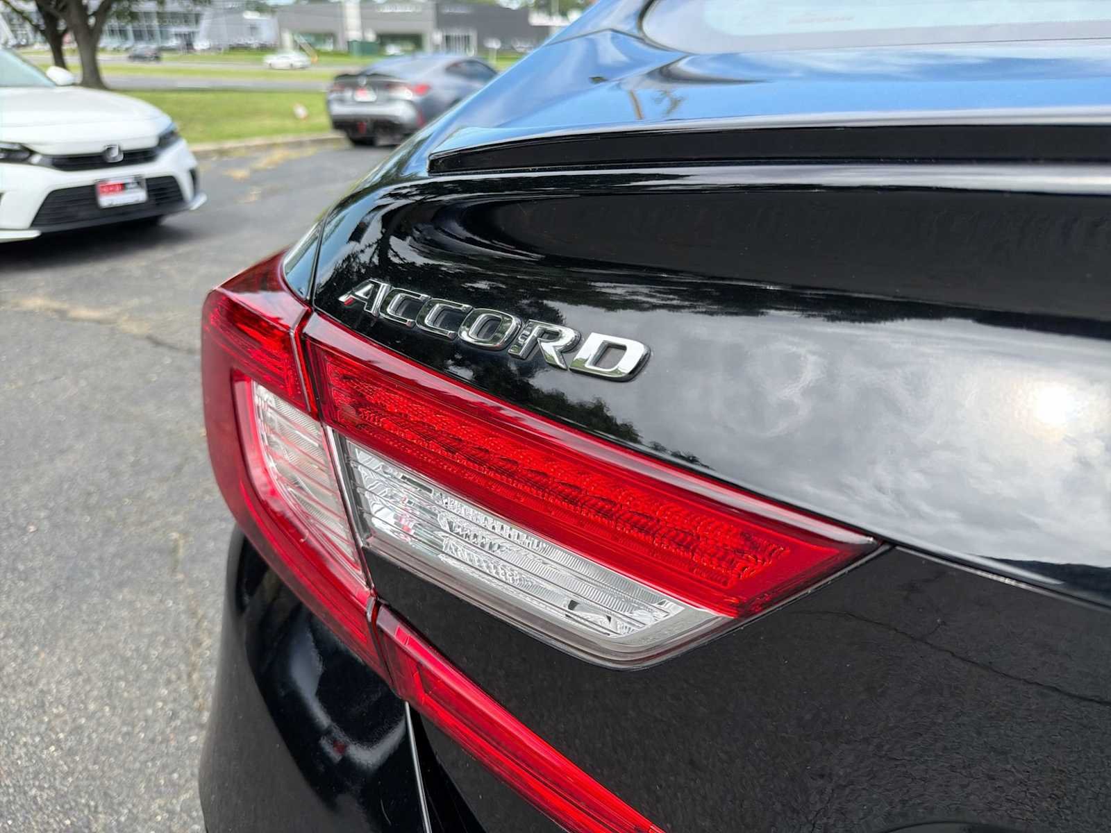 Used 2022 Crystal Black Pearl Honda Sport image 18