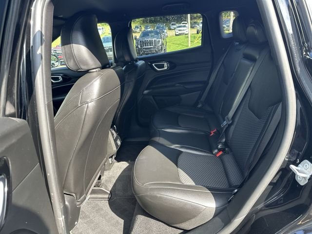 Used 2025 Black Jeep Latitude image 25