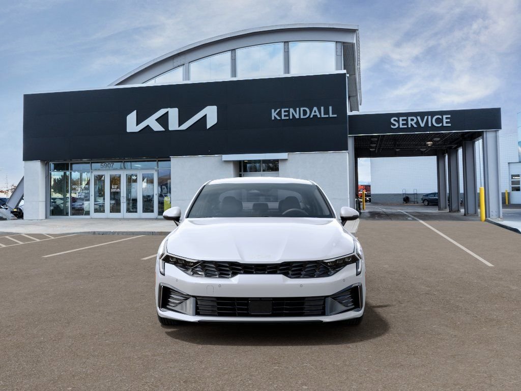 New 2026 White Kia LXS image 2