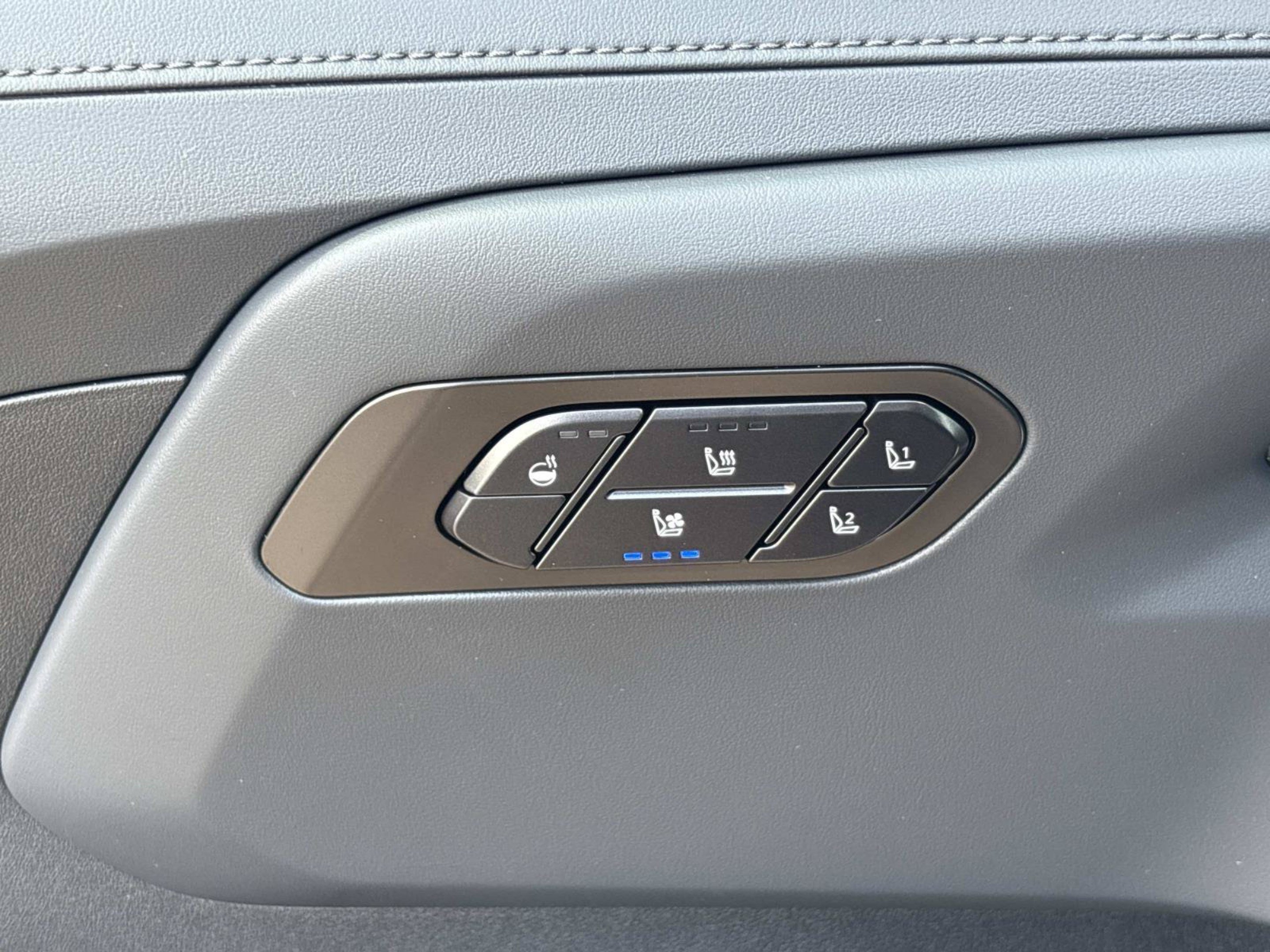 New 2027 Midnight Lake Blue Kia X-Line SX image 18