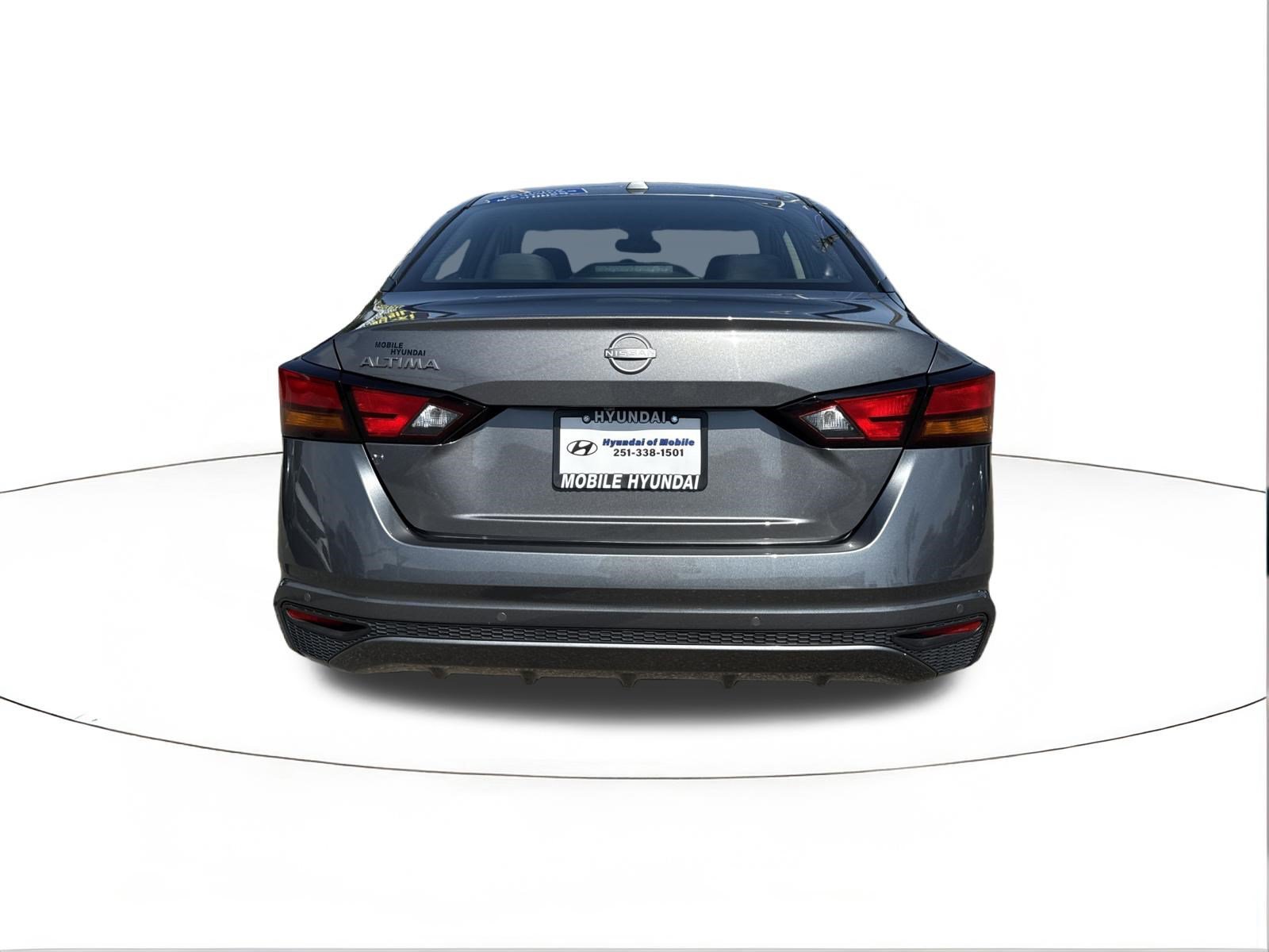 2025 Nissan Altima SV - Photo 4