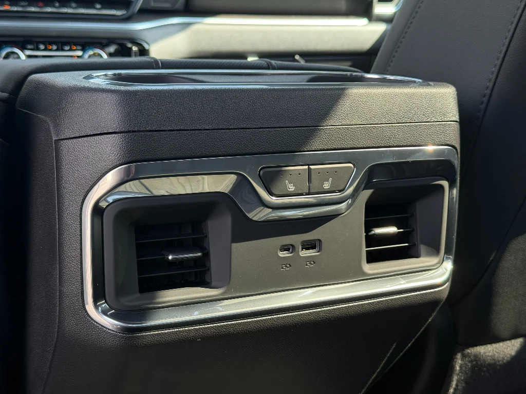 2026 GMC Sierra 1500 SLT - Photo 29