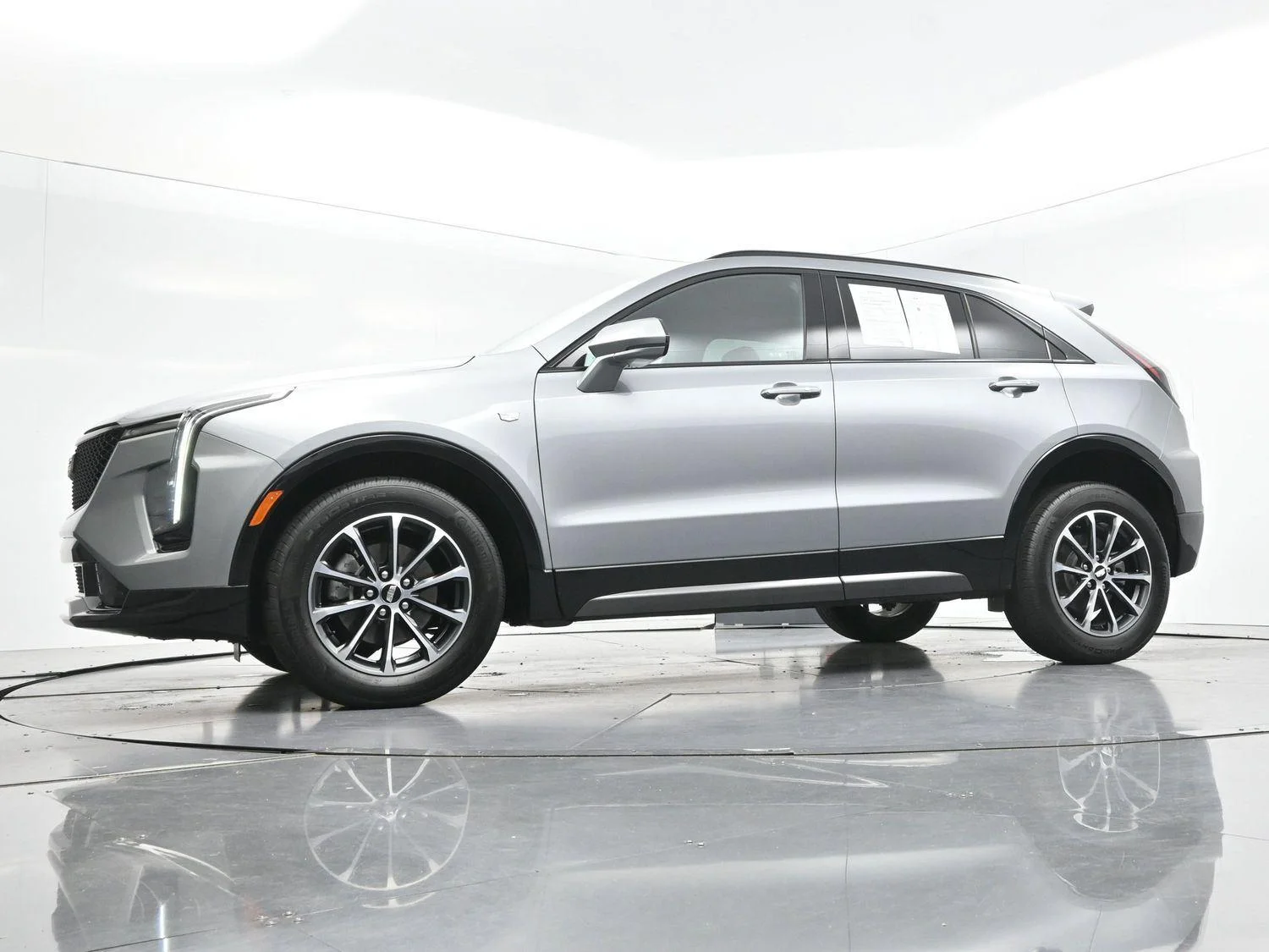 Used 2024 Argent Silver Metallic Cadillac Sport image 44