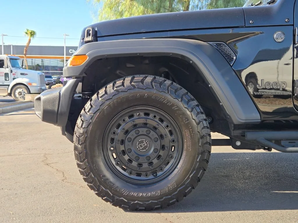 Used 2025 Black Clearcoat Jeep Sport image 9