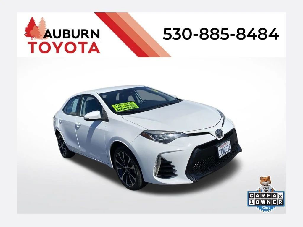 Used 2017 Ice Cap Toyota SE image 1