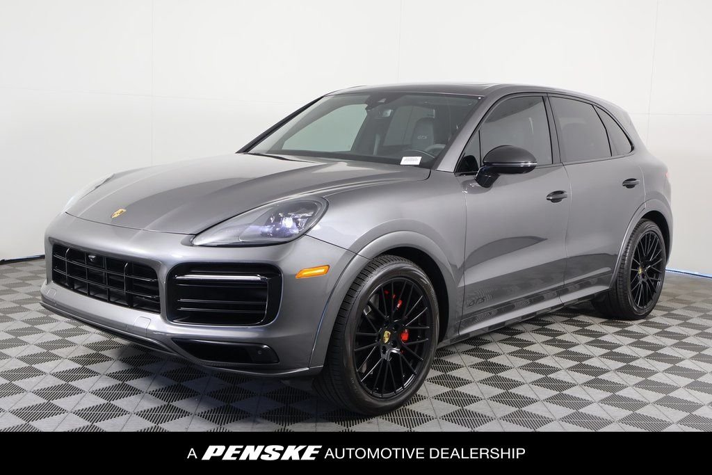 Used 2021  Porsche GTS image 1