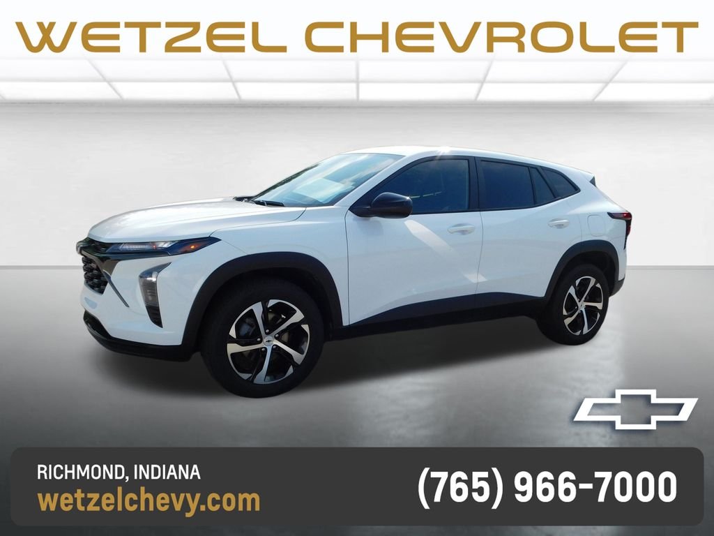 Used 2024 White Chevrolet 1RS image 7
