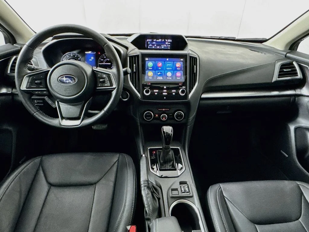 Used 2019 Blue Subaru 2.0i Limited image 27