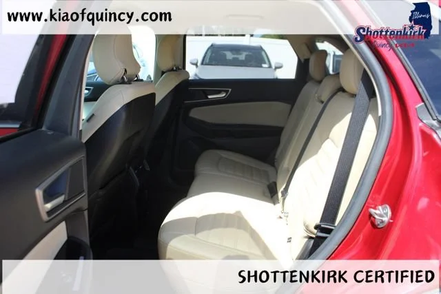 Used 2019 Red Ford SEL image 13