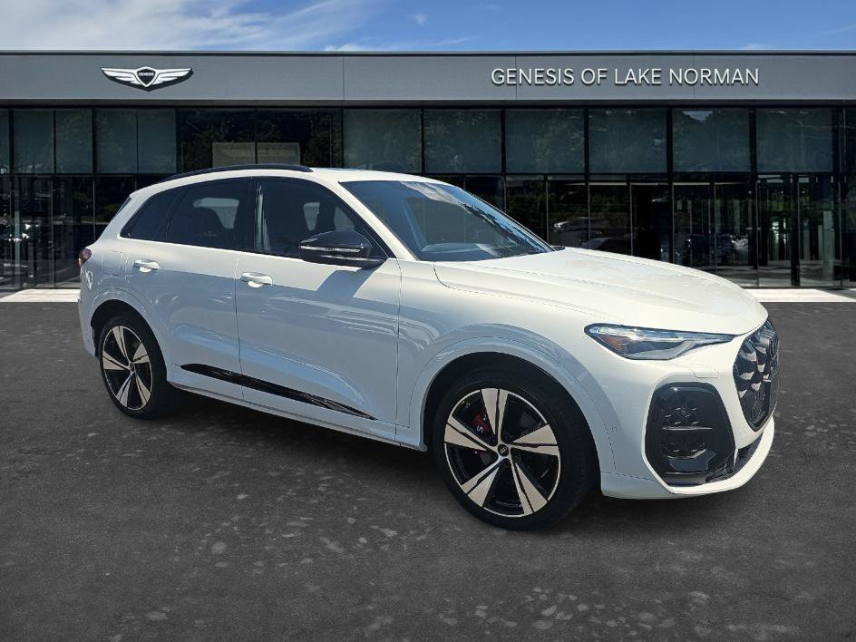 Used 2025 Glacier White Metallic Audi Prestige image 3