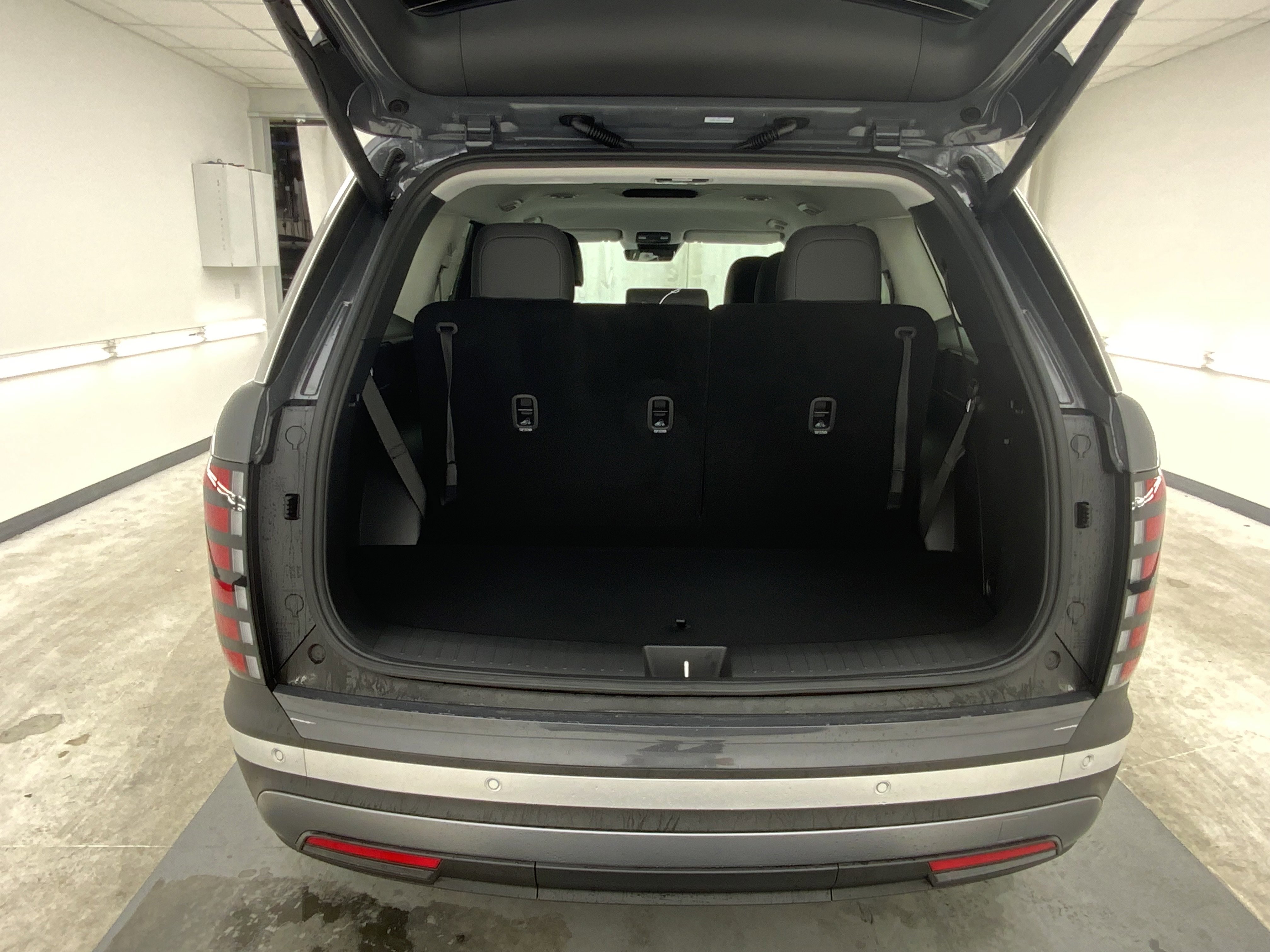 New 2026 Ecotronic Gray Pearl Hyundai SEL 7P image 7
