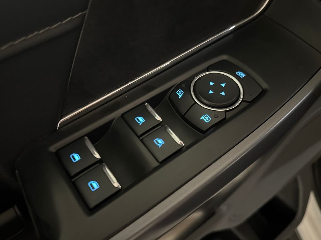 Used 2025  Ford XLT image 15