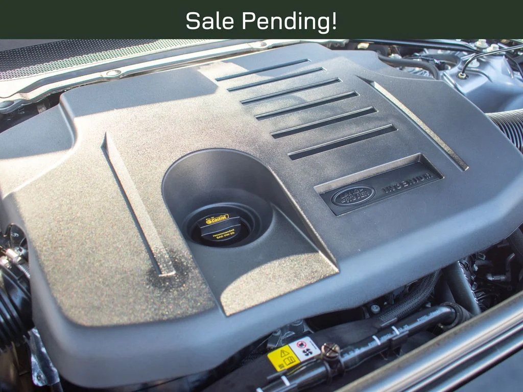 Used 2025 Gray Land Rover Dynamic SE image 37