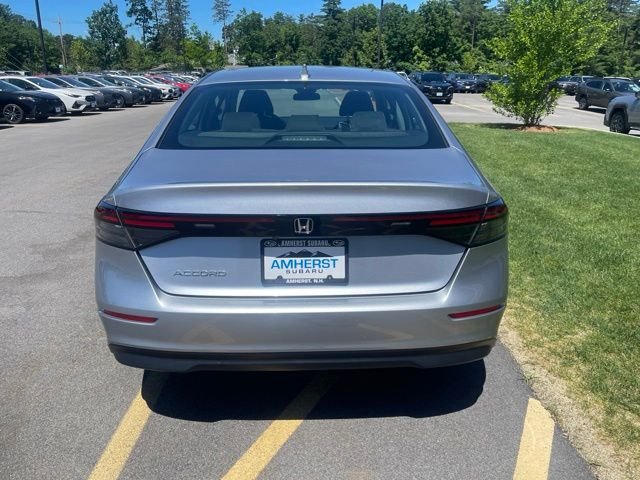 Used 2023 Silver Honda LX image 6