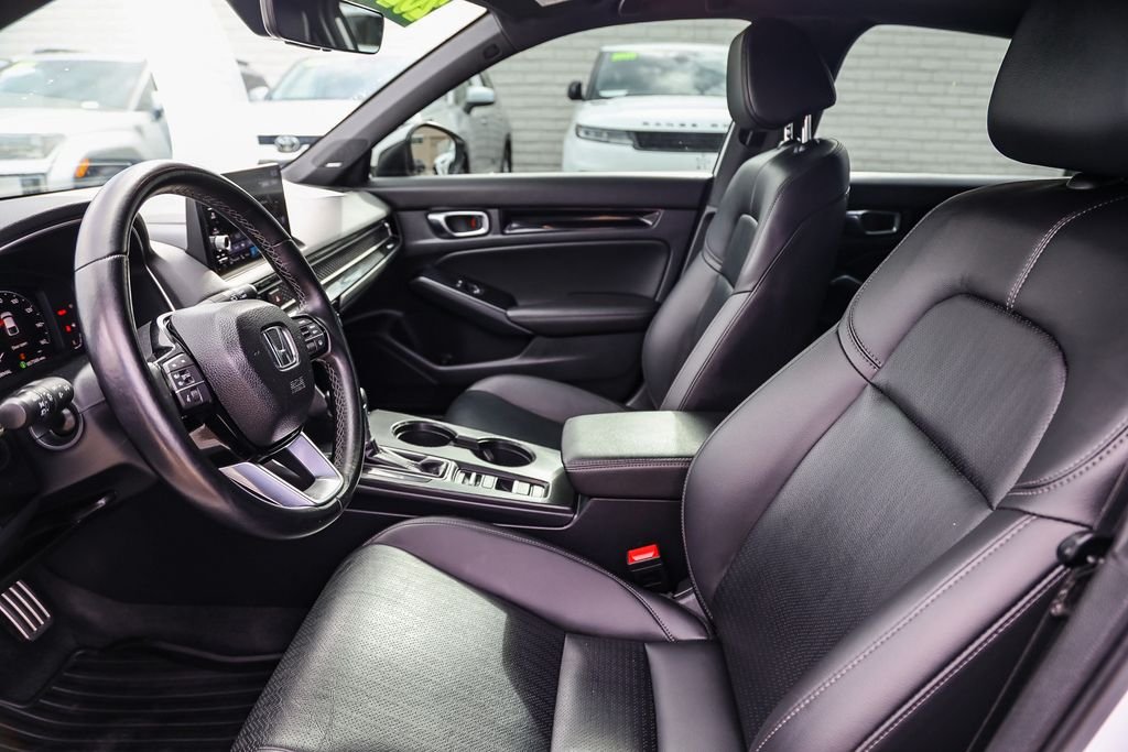 2024 Honda Civic Hatchback Sport Touring - Photo 18