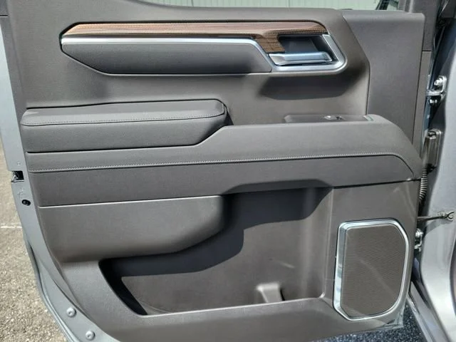 New 2026 Sterling Gray Metallic Chevrolet RST image 11