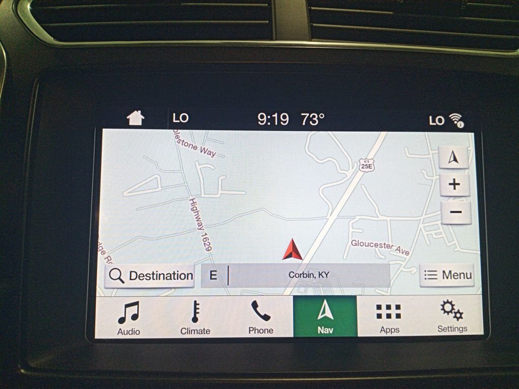 Used 2019 White Ford Sport image 22
