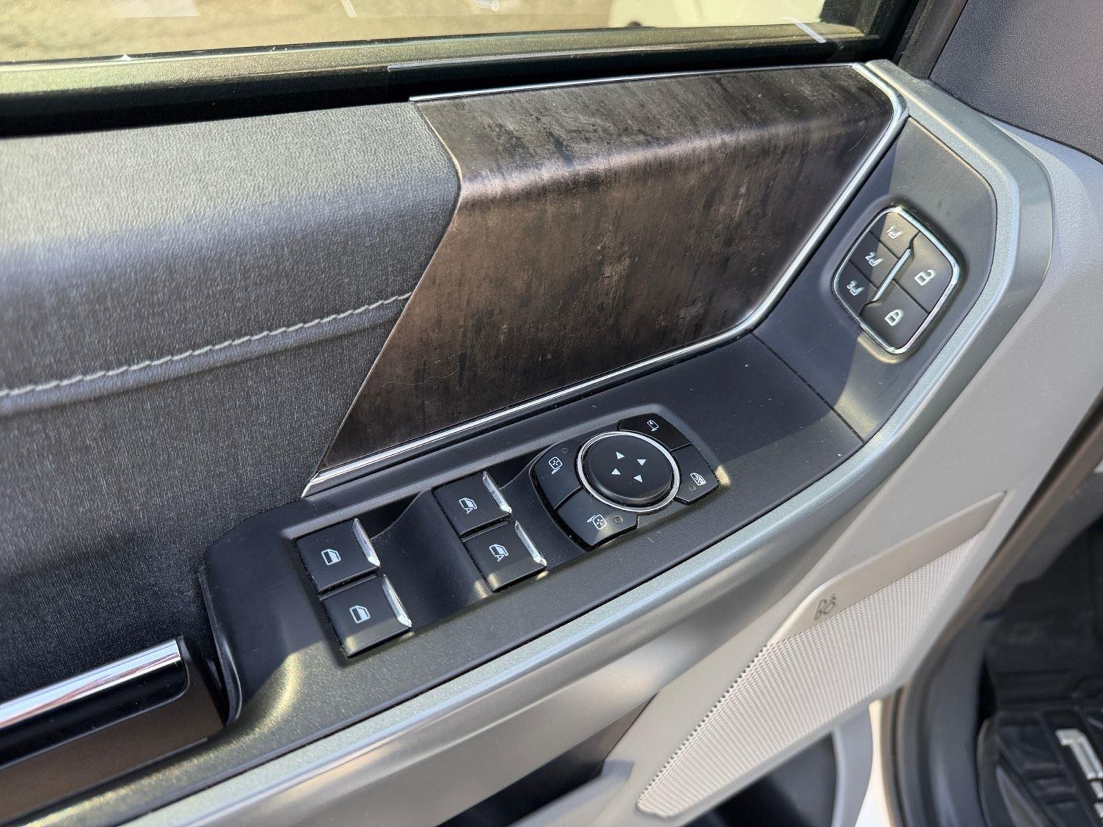 Used 2023 Oxford White Ford LARIAT image 14
