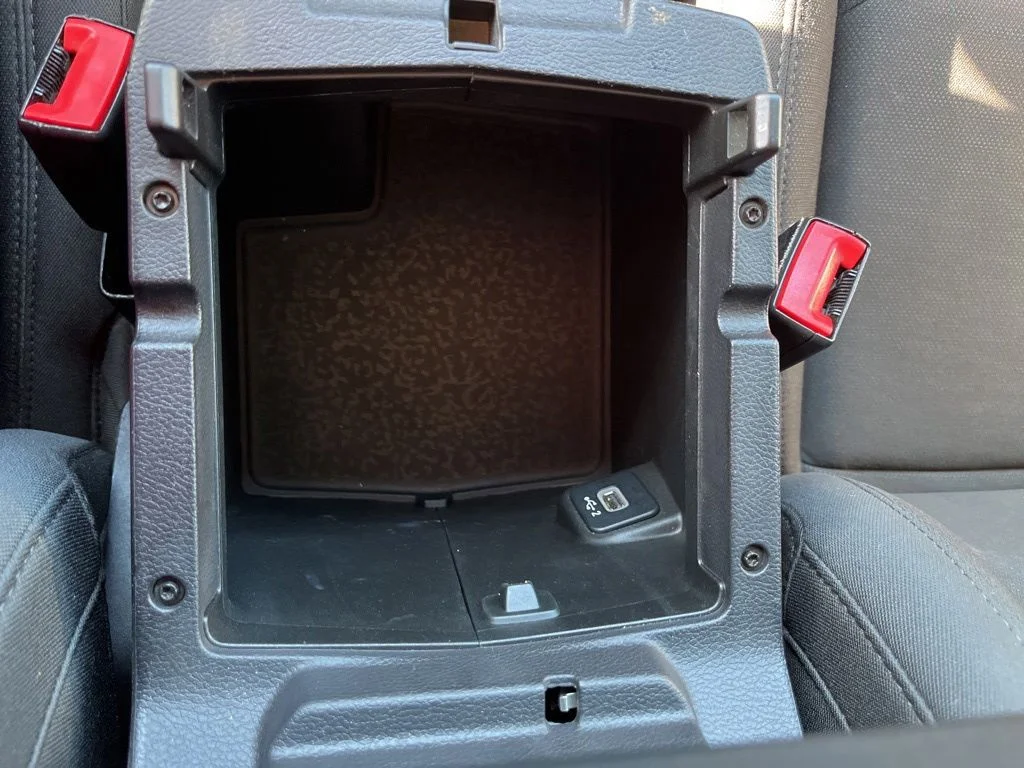 Used 2020 Black Jeep Sport image 29