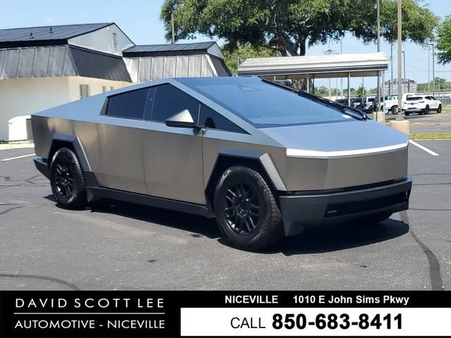 2025 Tesla Cybertruck 4DR AWD