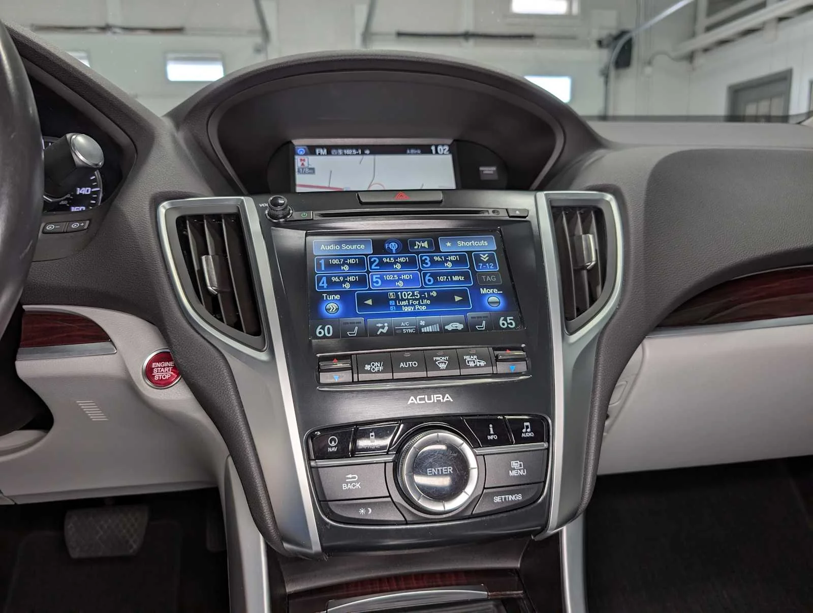 Used 2015 Fathom Blue Pearl Acura V6 Tech image 33
