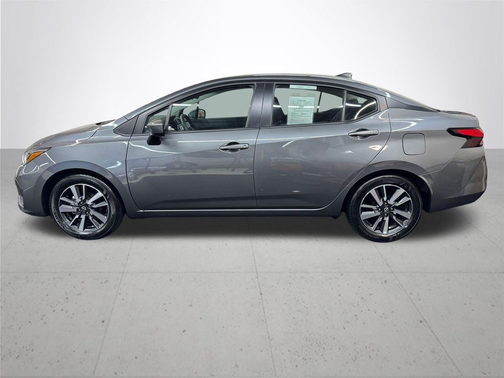 Used 2025 Gun Metallic Nissan 1.6 SV image 3