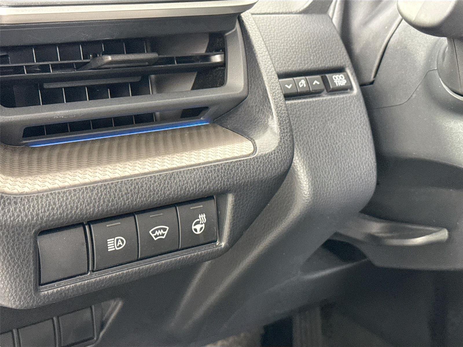 Certified Used 2025 Cutting Edge Toyota XLE image 16