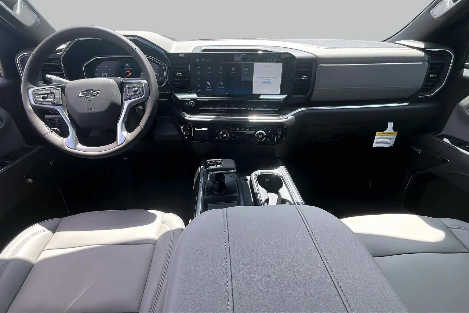New 2026 Summit White Chevrolet RST image 5