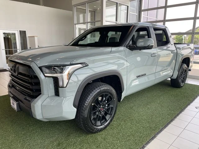 New 2026 Lunar Rock Toyota  SR5 image 11