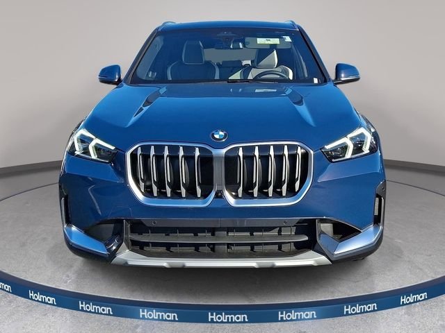 New 2026 Night Dusk Blue Metallic BMW xDrive28i image 2