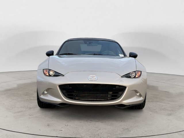 Used 2022 Silver Mazda Sport image 2